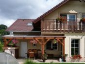 Pergola ke zdi domu