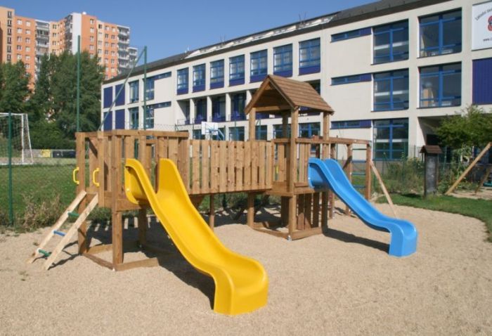 Skluzavka 420 cm, laminátová, k veřejným sestavám