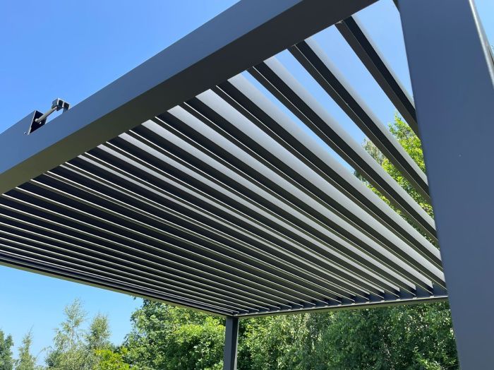 Hliníková bioklimatická pergola PREMIUM